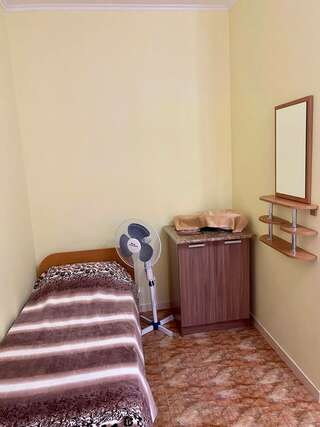 Гостиница Шарм Николаевка Двухместный номер с 2 отдельными кроватями-2