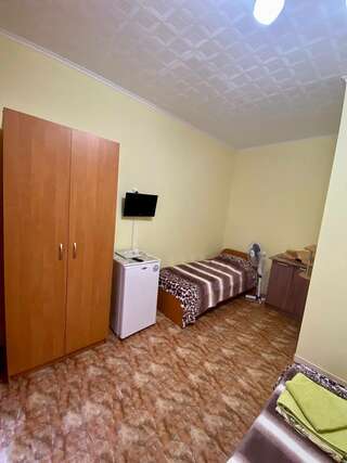 Гостиница Шарм Николаевка Двухместный номер с 2 отдельными кроватями-4