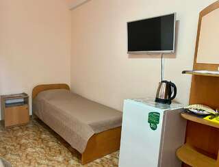 Гостиница Шарм Николаевка Двухместный номер с 2 отдельными кроватями-3